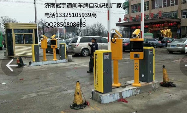 即墨小區自動識別車牌廠家，膠州道閘車牌識別攝像機